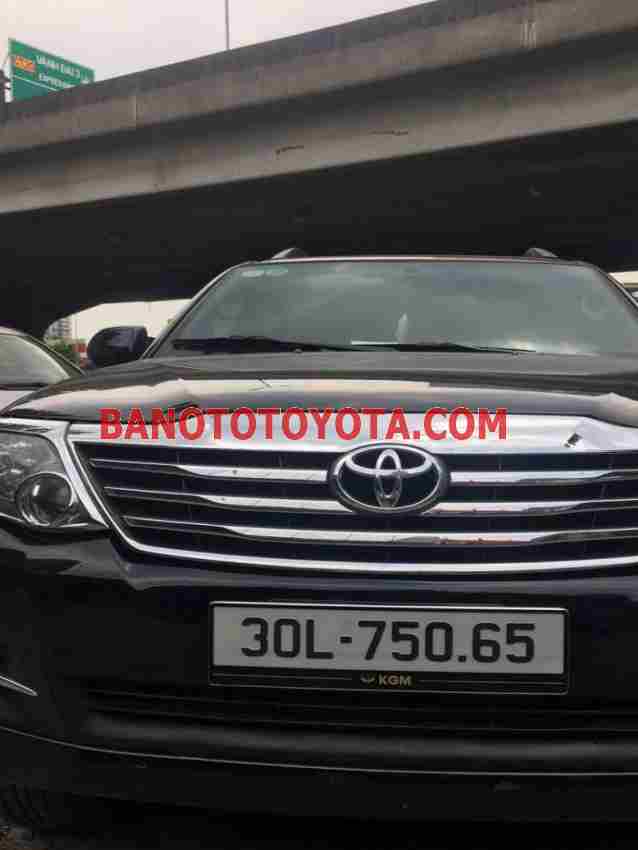 Bán Toyota Fortuner 2.7V 4x2 AT 2015 - Đen