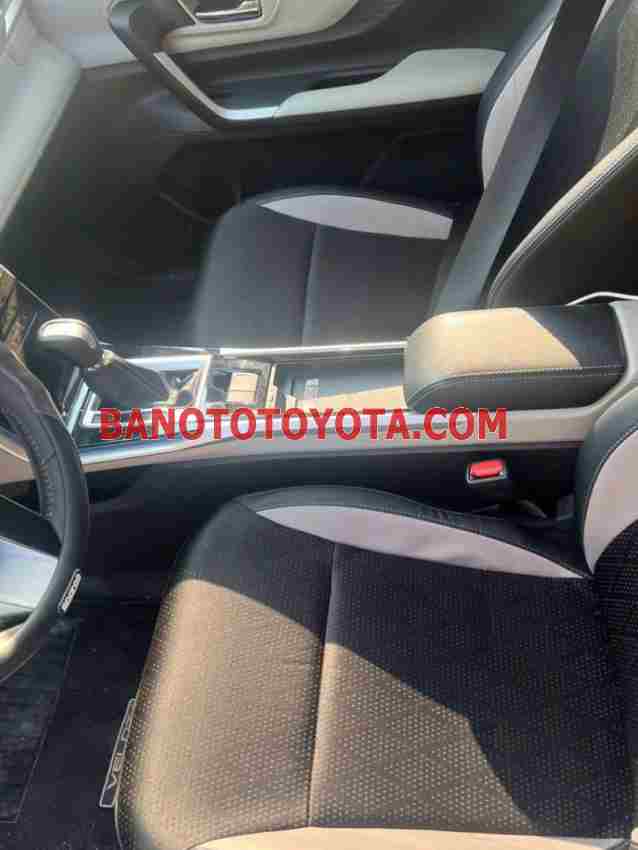 Cần bán Toyota Veloz Cross Top 1.5 CVT đời 2025