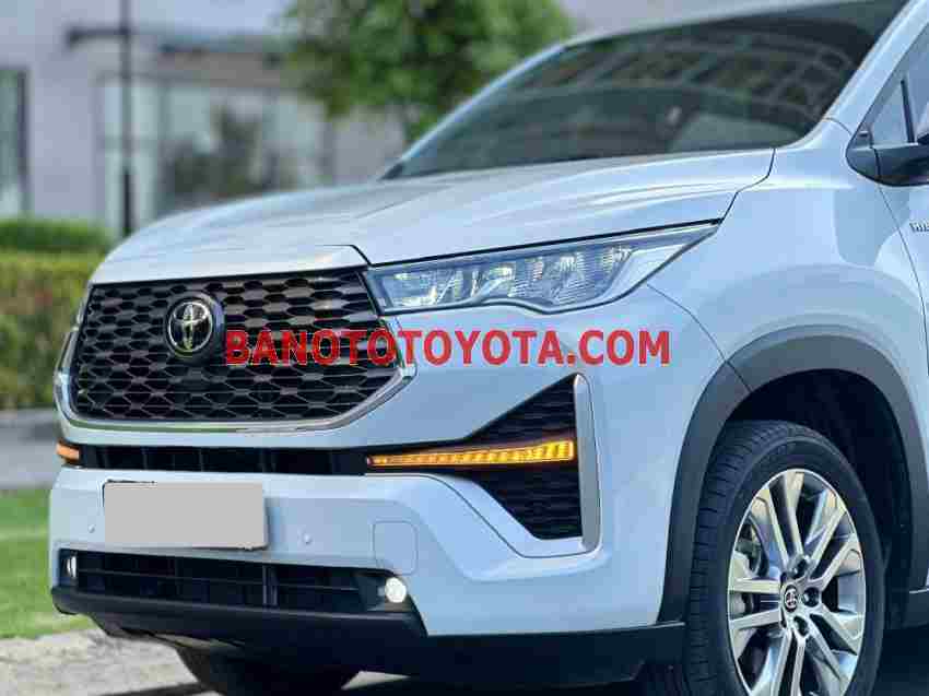 Cần bán xe Toyota Innova Cross HEV 2.0 CVT 2024 Số tự động