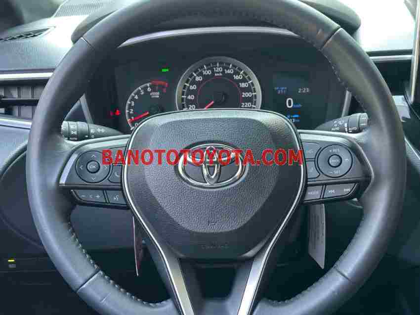 Cần bán gấp Toyota Corolla Cross 1.8V đời 2022, màu Trắng