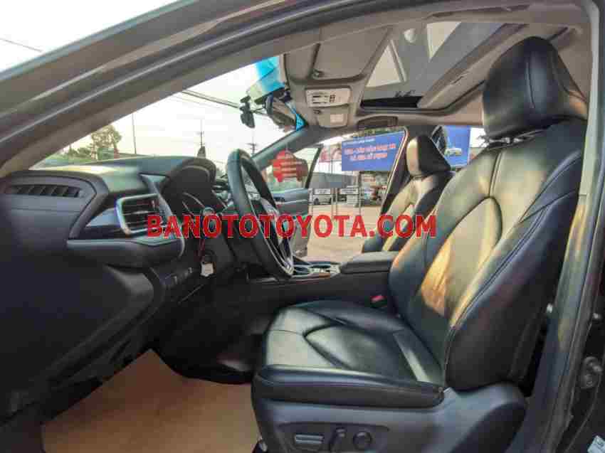 Toyota Camry 2.5Q sản xuất 2019 cực chất!