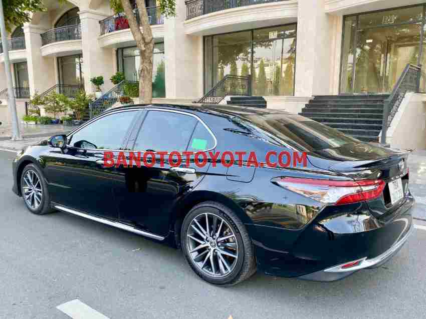 Bán Toyota Camry 2.0Q 2022 - Đen