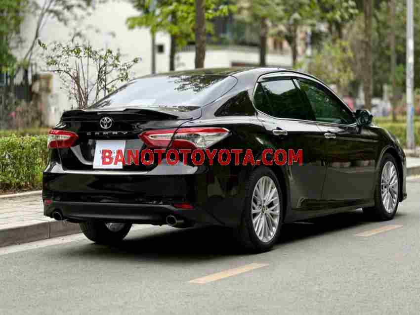 Cần bán nhanh Toyota Camry 2.0G 2020 cực đẹp