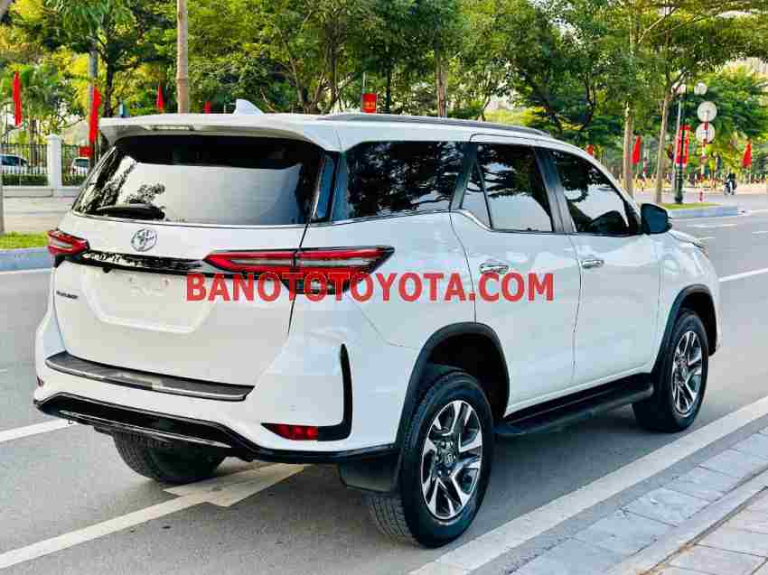 Cần bán xe Toyota Fortuner Legender 2.4L 4x2 AT 2024, xe đẹp