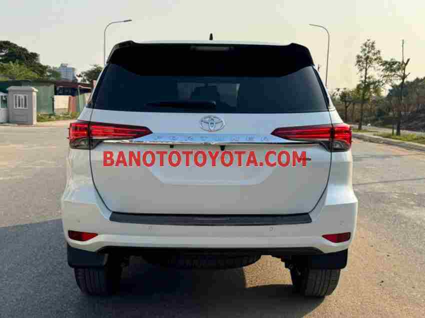 Cần bán Toyota Fortuner 2.4L 4x2 AT 2024 - Số tự động