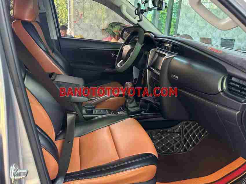 Cần bán xe Toyota Fortuner Số tay 2021