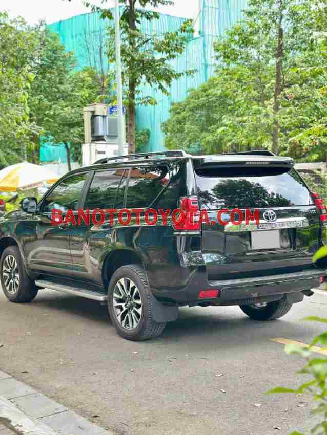 Cần bán gấp xe Toyota Prado VX 2.7L năm 2021, màu Đen, Số tự động