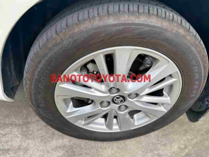 Bán Toyota Vios 1.5E MT, màu Trắng, Máy xăng, 2020