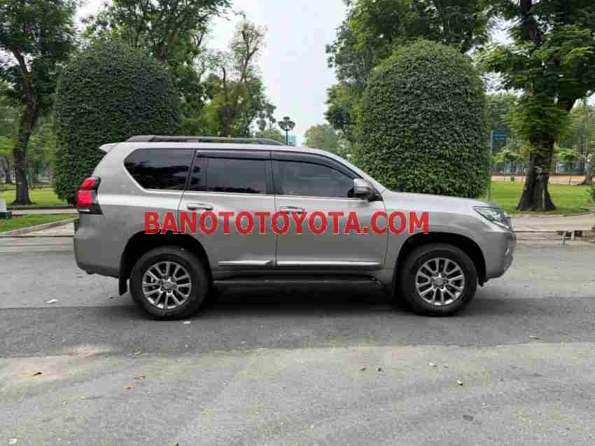 Bán Toyota Prado VX 2.7L đời 2019 xe đẹp - giá tốt