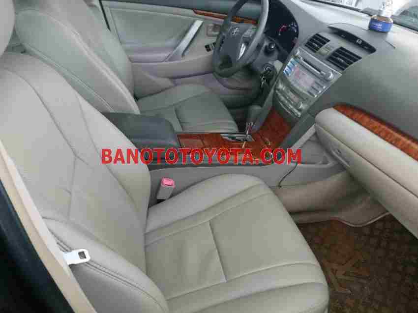 Cần bán Toyota Camry 2.4G 2010 xe đẹp