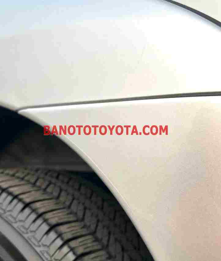 Cần bán gấp xe Toyota Fortuner 2.5G năm 2015, màu Bạc, Số tay