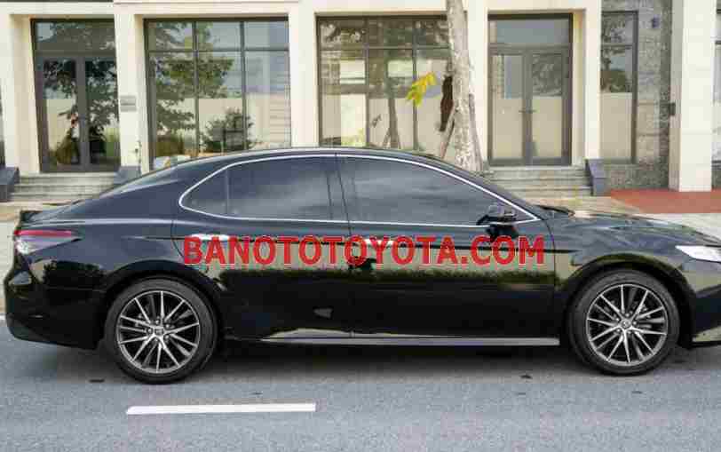 Toyota Camry 2023 Sedan màu Đen