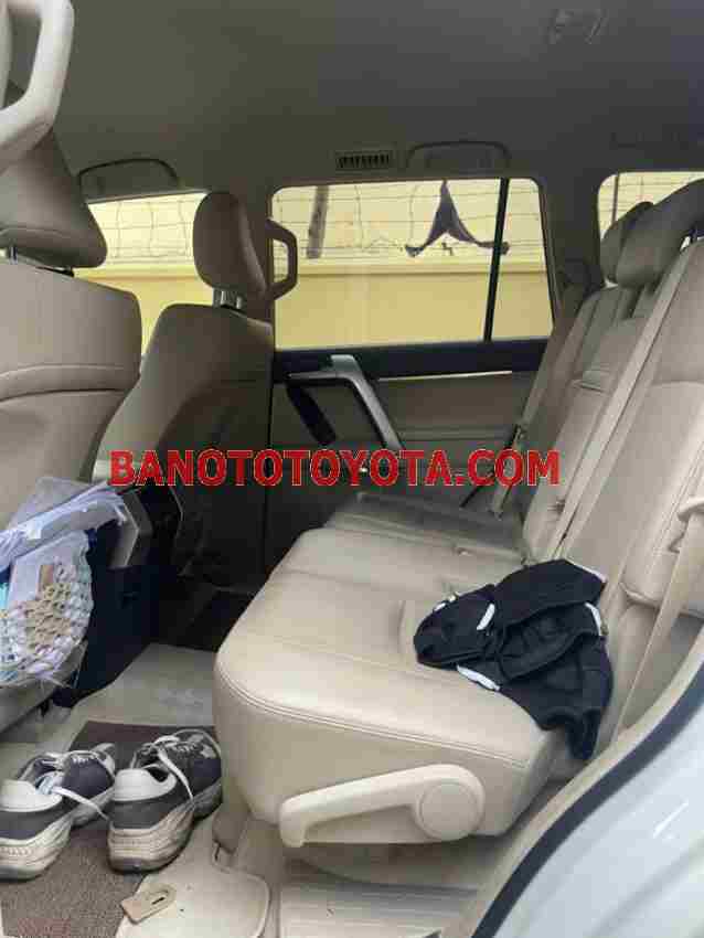 Cần bán gấp Toyota Prado VX 2.7L đời 2023, màu Trắng