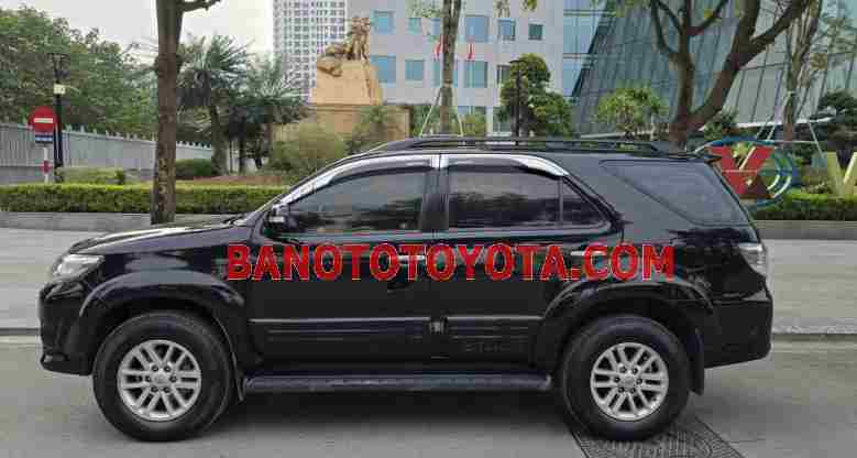 Cần bán nhanh Toyota Fortuner 2.7V 4x4 AT 2014 cực đẹp