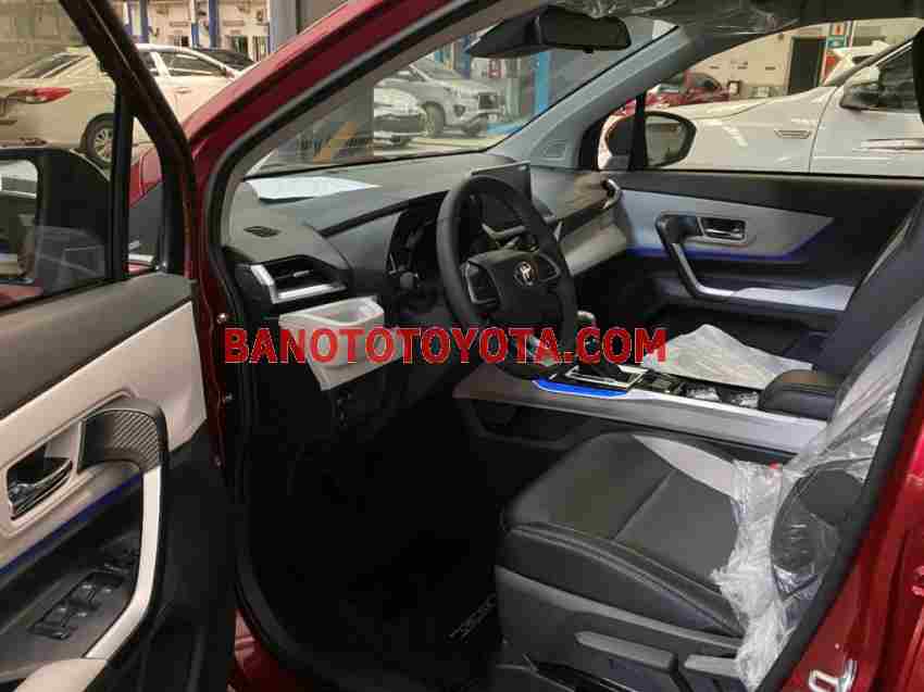 Bán Toyota Veloz Cross Top 1.5 CVT Máy xăng sản xuất 2026
