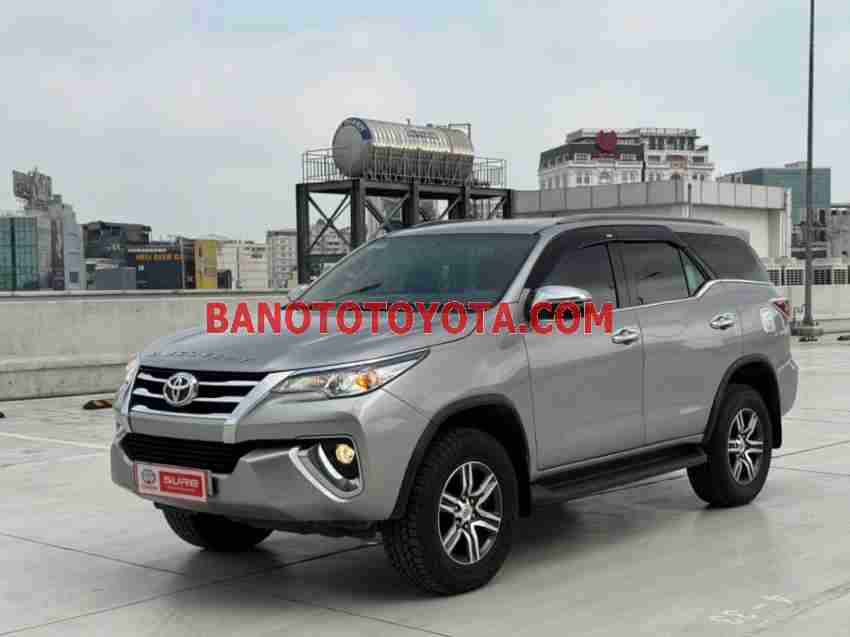 Cần bán Toyota Fortuner 2.4G 4x2 AT Máy dầu 2019 màu Bạc