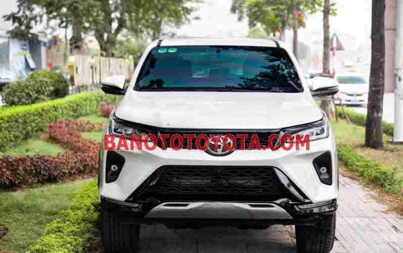 Cần bán xe Toyota Fortuner Legender 2.7L 4x4 AT năm 2025 màu Trắng cực đẹp