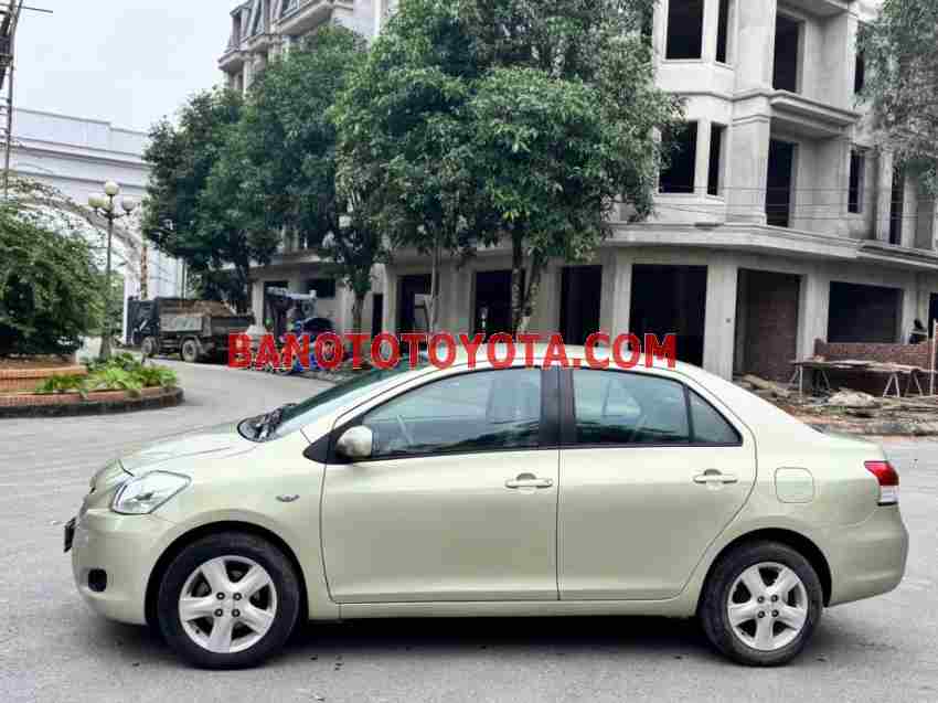 Cần bán xe Toyota Yaris 1.3 AT năm 2007 màu Vàng cực đẹp