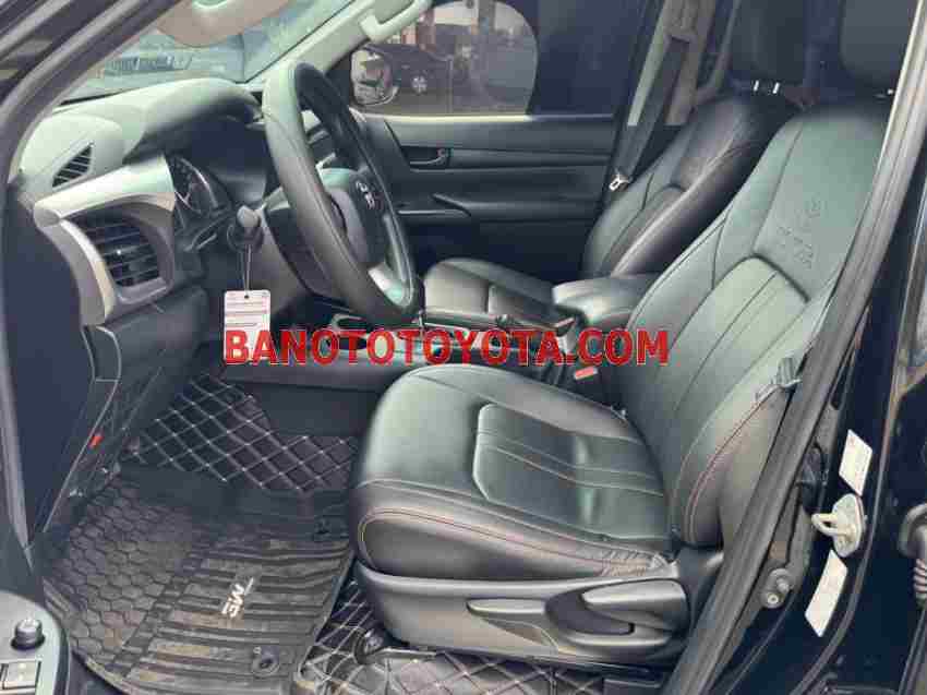 Toyota Hilux 2.4L 4x2 AT 2021 Máy dầu đẹp long lanh