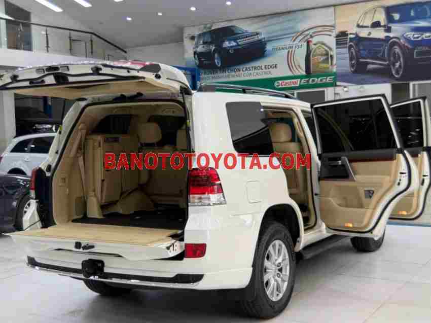 Toyota Land Cruiser VX 4.6 V8 2016, xe đẹp, hết ý