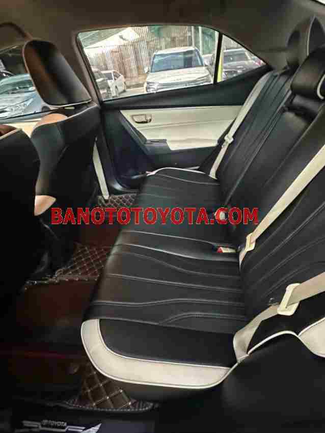 Cần bán xe Toyota Corolla altis Số tự động 2015