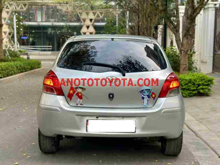 Bán Toyota Yaris 1.5 AT 2011 - Bạc