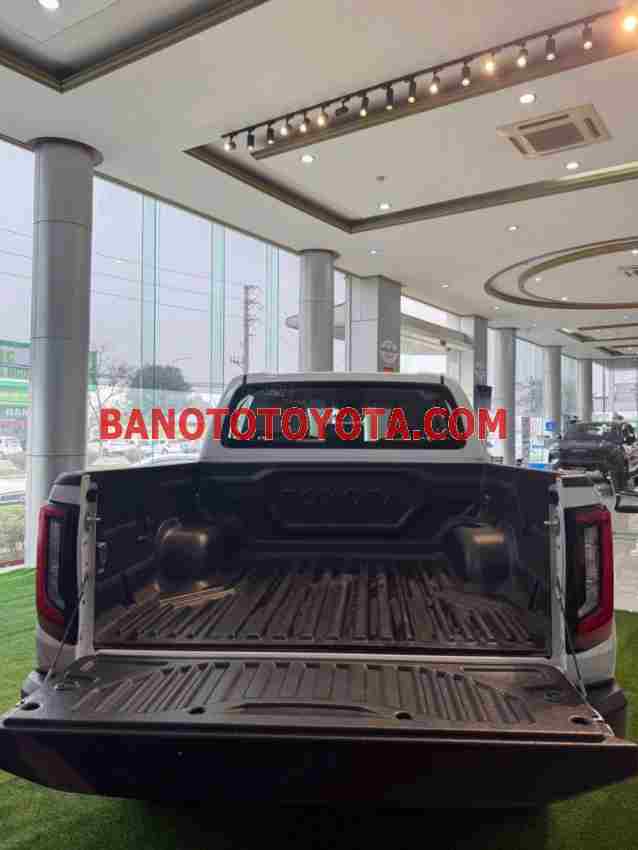 Toyota Hilux Trailhunter 2.8L 4x4 AT Số tự động màu Trắng 2026