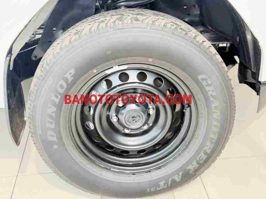 Xe chất - Giá tốt Toyota Hilux 2.4L 4x4 MT 2025