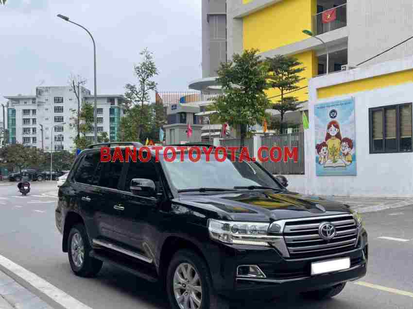 Toyota Land Cruiser VX 4.6 V8 2016 Số tự động cực đẹp!