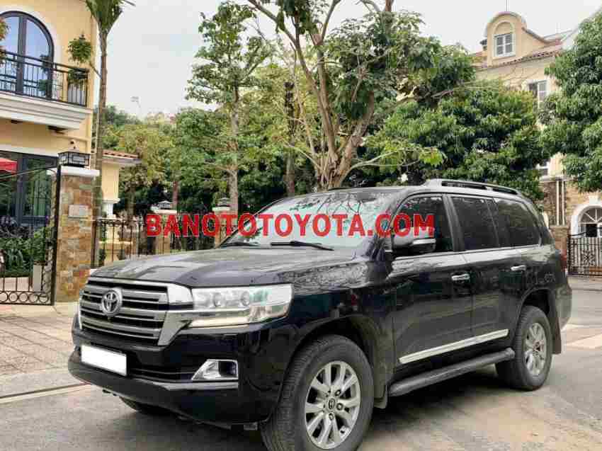 Cần bán xe Toyota Land Cruiser VX 4.6 V8 đời 2016