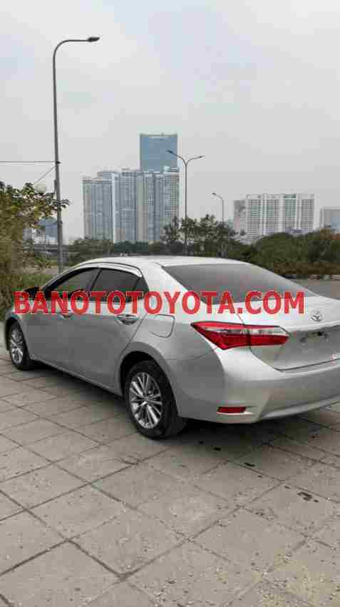 Cần bán Toyota Corolla altis 1.8G AT 2015 xe đẹp