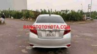 Cần bán gấp Toyota Vios 1.5E đời 2015, màu Bạc