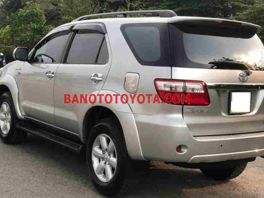Bán Toyota Fortuner 2.7V 4x4 AT 2011 - giá tốt