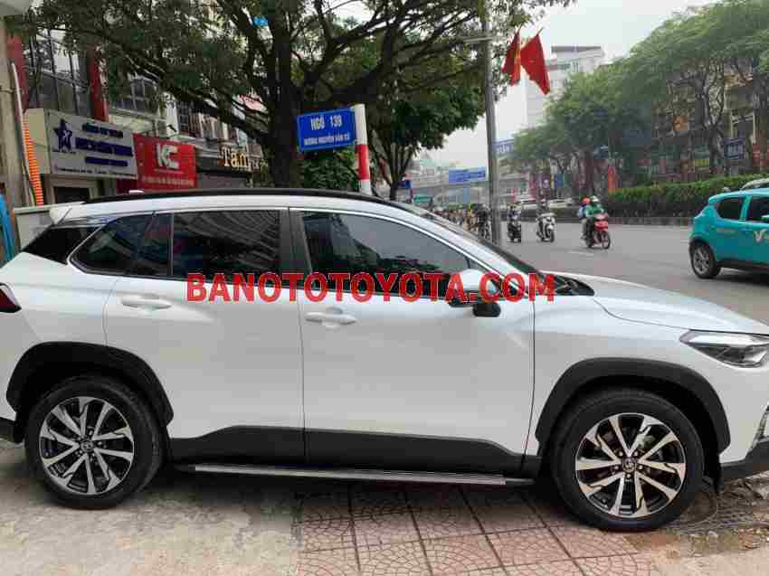 Cần bán gấp xe Toyota Corolla Cross 1.8V năm 2022, màu Trắng, Số tự động