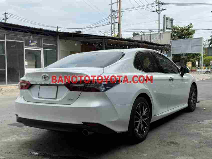 Toyota Camry 2.0Q model 2022 xe chuẩn hết ý