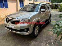 Cần bán gấp Toyota Fortuner 2.7V 4x2 AT đời 2013, màu Bạc