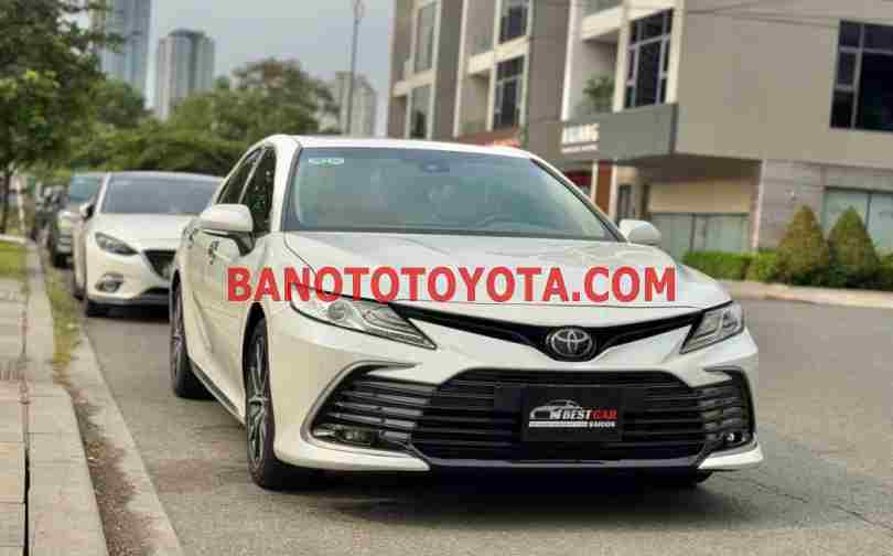 Cần bán Toyota Camry 2.0Q 2022 - Số tự động