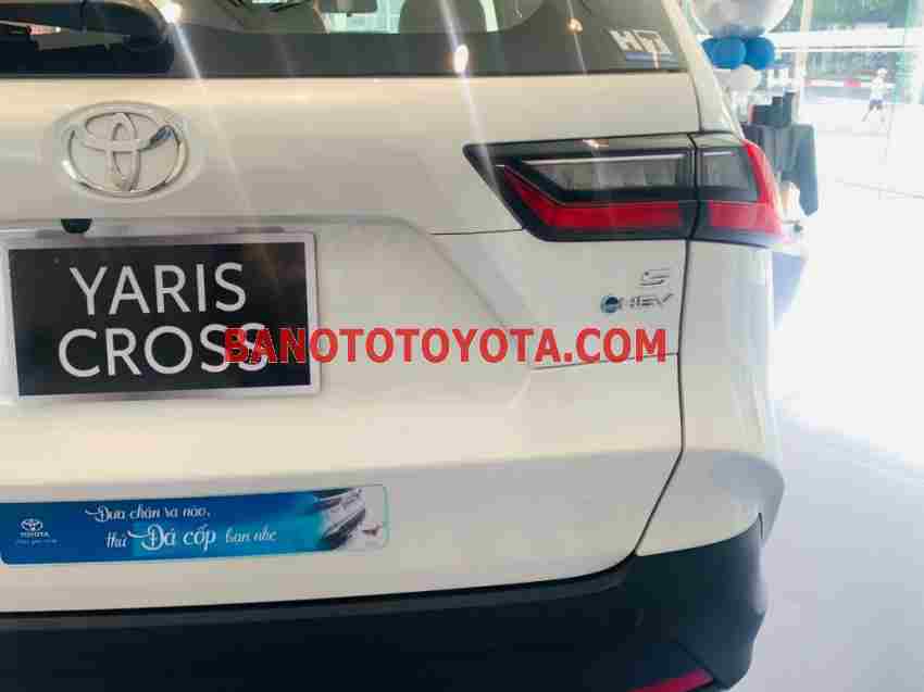 Bán xe Toyota Yaris Cross HEV 1.5 CVT đời 2026, màu Trắng, giá cạnh tranh