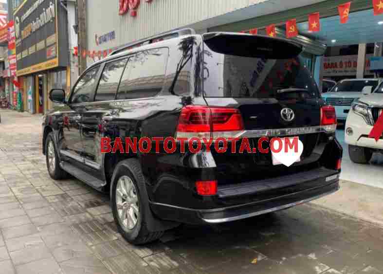 Cần bán xe Toyota Land Cruiser VX 4.6 V8 2016 Số tự động màu Đen