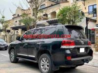 Cần bán xe Toyota Land Cruiser VX 4.6 V8 năm 2016 màu Đen cực đẹp
