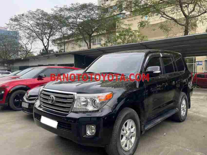 Cần bán xe Toyota Land Cruiser VX 4.6 V8 năm 2011 màu Đen cực đẹp