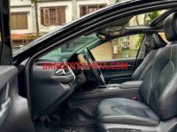 Cần bán nhanh Toyota Camry 2.5Q 2023 cực đẹp