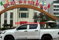 Toyota Hilux 2.4E 4x2 AT năm 2018 cần bán