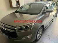 Bán Toyota Innova 2.0V, màu Đồng, Máy xăng, 2017