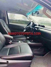 Bán Toyota Hilux 2.4L 4x2 AT, màu Đen, Máy dầu, 2024