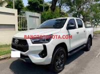 Cần bán gấp Toyota Hilux 2.4L 4x2 AT đời 2025, màu Trắng