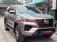 Cần bán gấp xe Toyota Fortuner 2.4L 4x2 AT 2024 màu Đồng