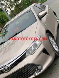 Toyota Camry 2.0E năm sản xuất 2016 giá tốt