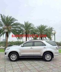 Cần bán gấp xe Toyota Fortuner 2.5G 2014 màu Bạc