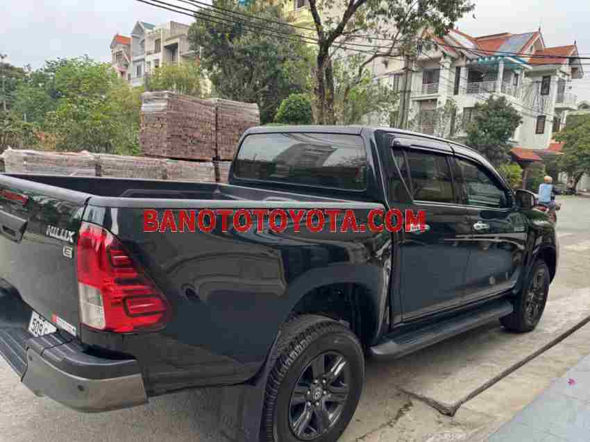 Cần bán xe Toyota Hilux 2.4L 4x2 AT 2021, xe đẹp